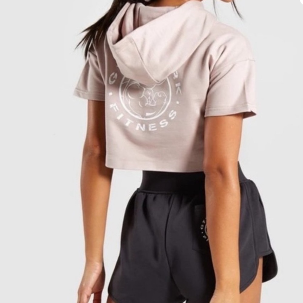 Gymshark Legacy Short Sleeved Cropped Hoodie